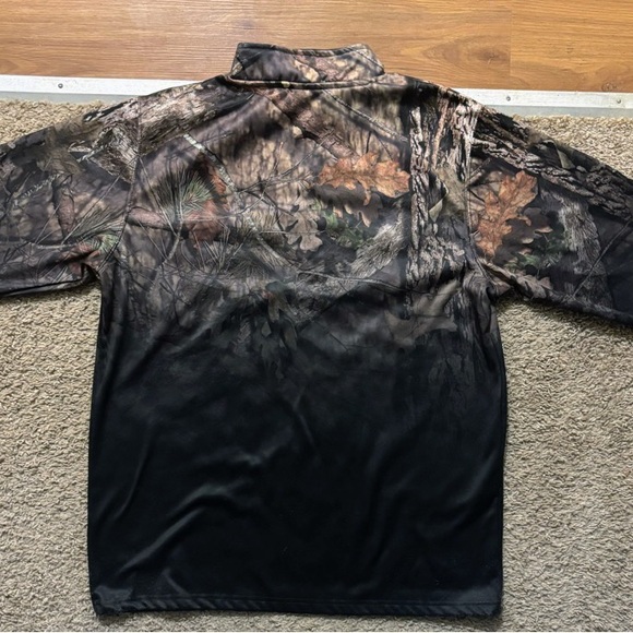 Colosseum Men’s Lg Black Mossy Oak Spartan Logo 1/4 Zip Like New - Picture 10 of 12